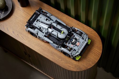Set 42156