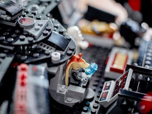 Set 75389