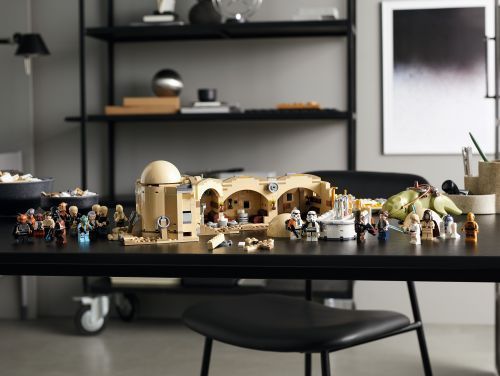 Set 75290
