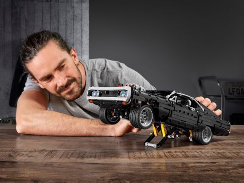Set 42111