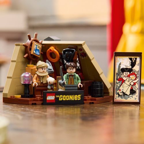 Set 40773
