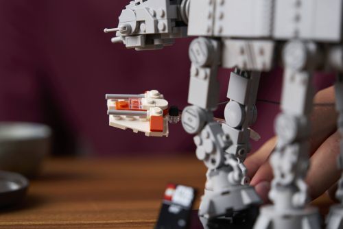 Set 75440