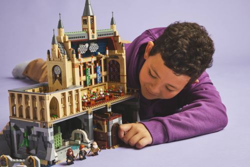 Set 76442