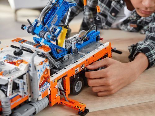 Set 42128