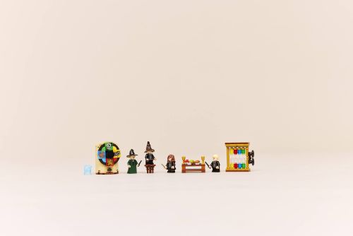 Set 76460