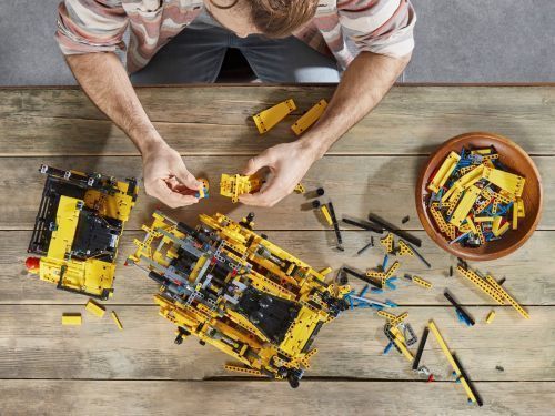 Set 42131