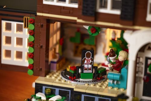 Set 21330