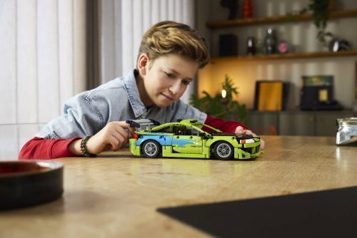 Set 42229