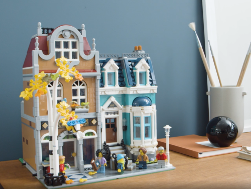 Set 10270