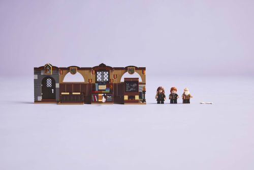 Set 76442