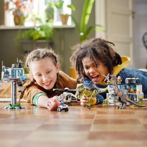 Set 76949