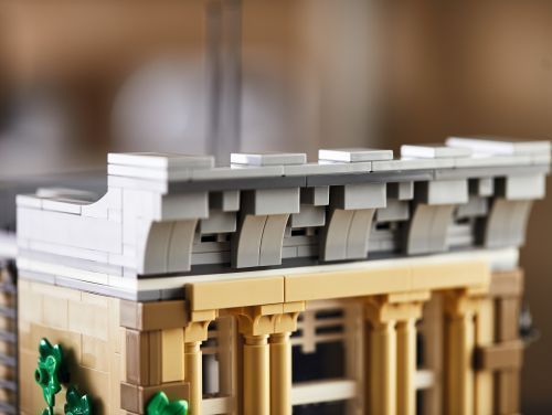 Set 10278
