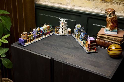 Set 76444