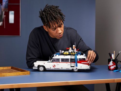 Set 10274