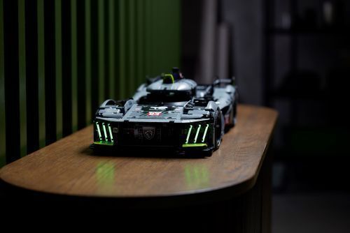Set 42156