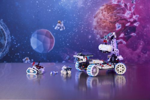 Set 42211