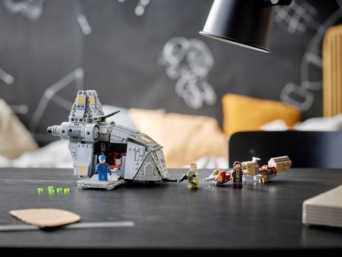 Set 75338