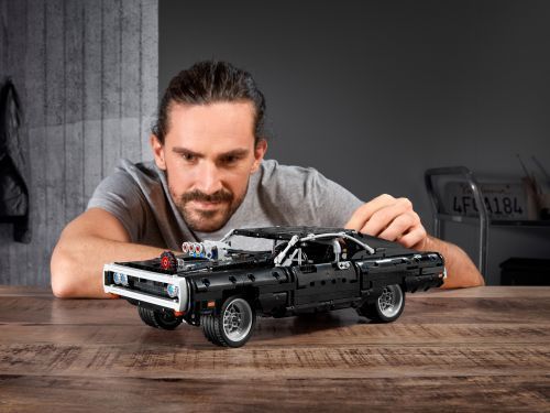 Set 42111