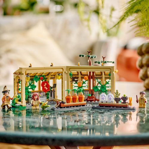 Set 76445