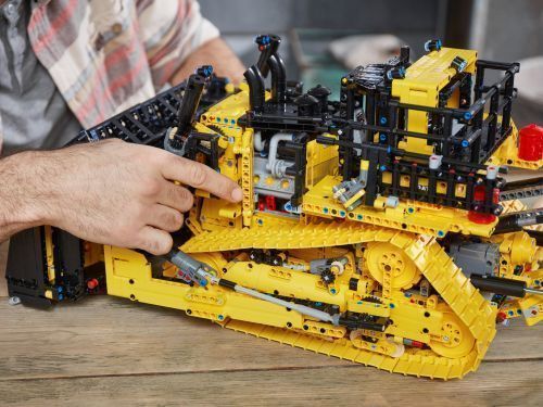 Set 42131