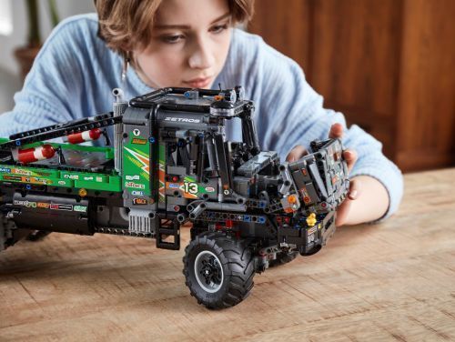 Set 42129