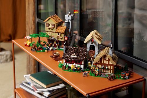 Set 10332
